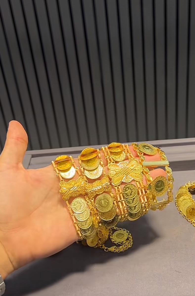 Çeyrekli bileklik çeşitlerimiz