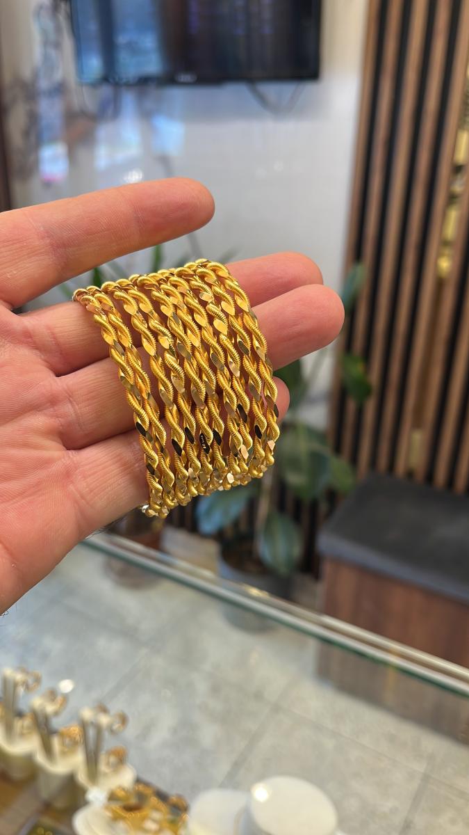 Burmalı bilezik çeşitleri